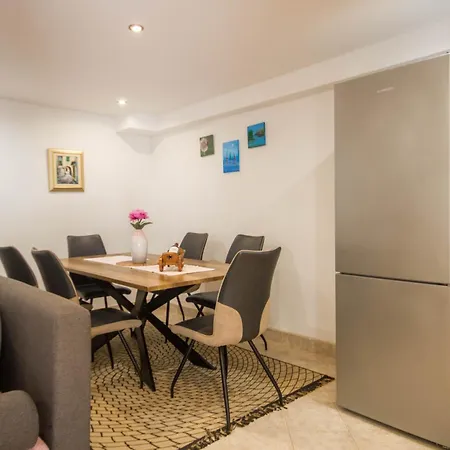 ヴィラ Lanterna *