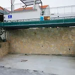 Lanterna Villa Prapatnica